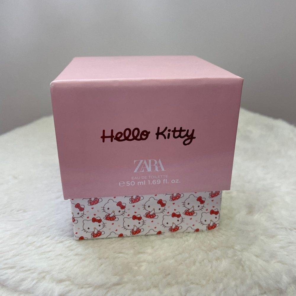 Hello Kitty Perfume * New*